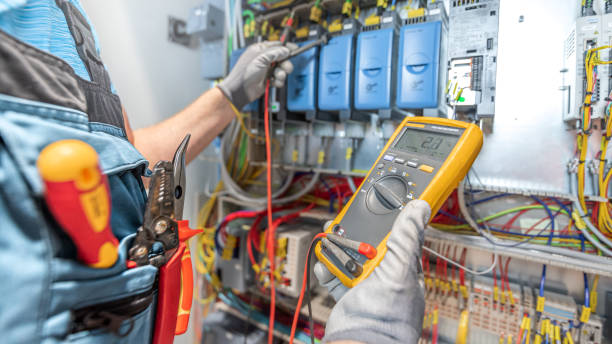 Best Circuit Breaker Repair  in Melrose Park, NY